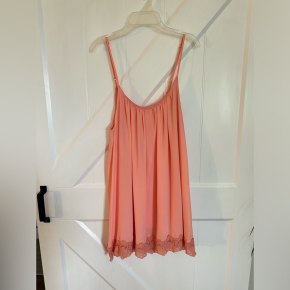 Mini dress - Picture 1 of 5